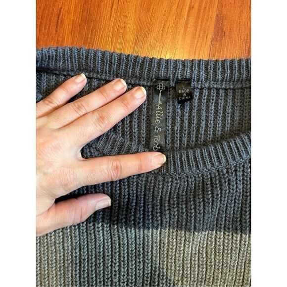 "Alli & Rob"  Multi colored striped oversized sweater. Size large - Picture 8 of 10